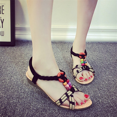 NOU model confortabil de sandale dama, fara inchidere cu elemente colorate
