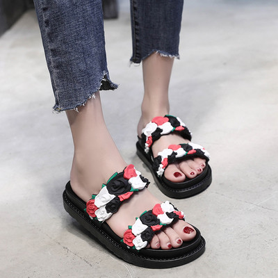 Papuci confortabili de dama cu decor floral 3D in trei culori