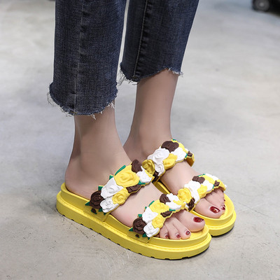 Papuci confortabili de dama cu decor floral 3D in trei culori