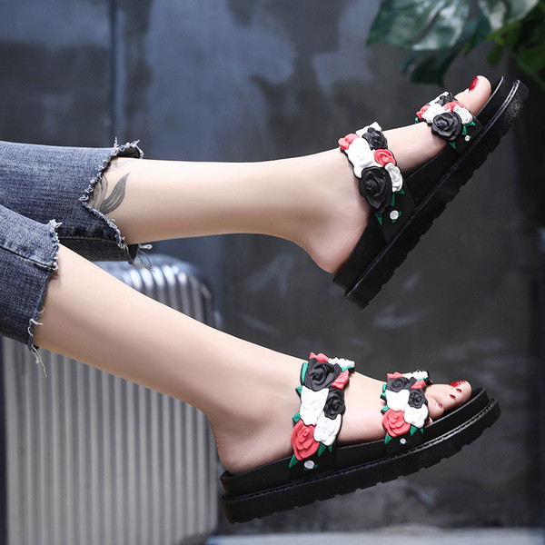 Papuci confortabili de dama cu decor floral 3D in trei culori