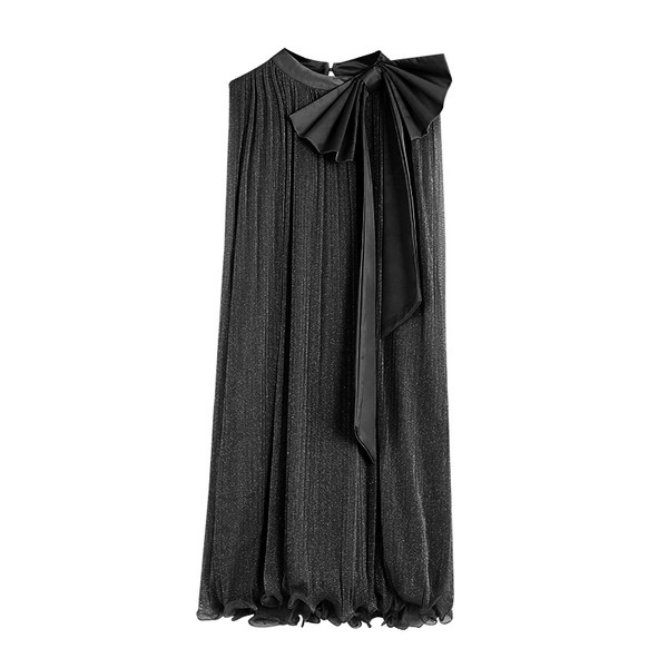 Κομψό γυναικείο φόρεμα με κορδέλα γύρω από το λαιμό