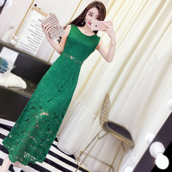 Κομψό μακρύ φόρεμα με δαντέλα σε διάφορα χρώματα