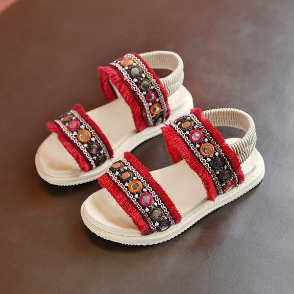 Sandale dragute copii pentru fete cu motive etnice in negru, rosu si alb