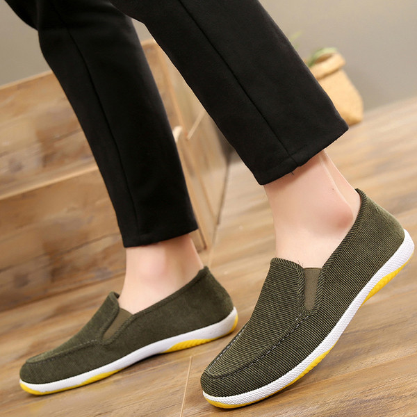 Mocasini moderni pentru bărbați cu talpă plată confortabilă în trei culori