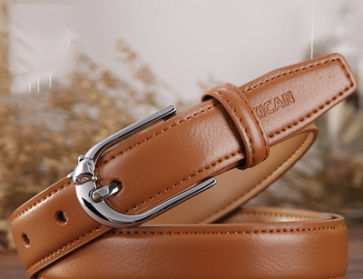 Cureaua de dama eleganta in multe culori