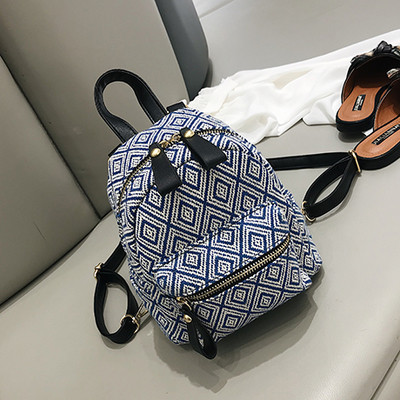 Rucsac mic de dama in trei culori potrivit pentru utilizarea de zi cu zi