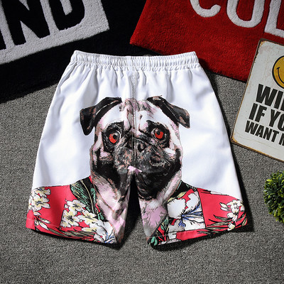 Ανδρικό σύντομο σορτς κατάλληλο για την παραλία