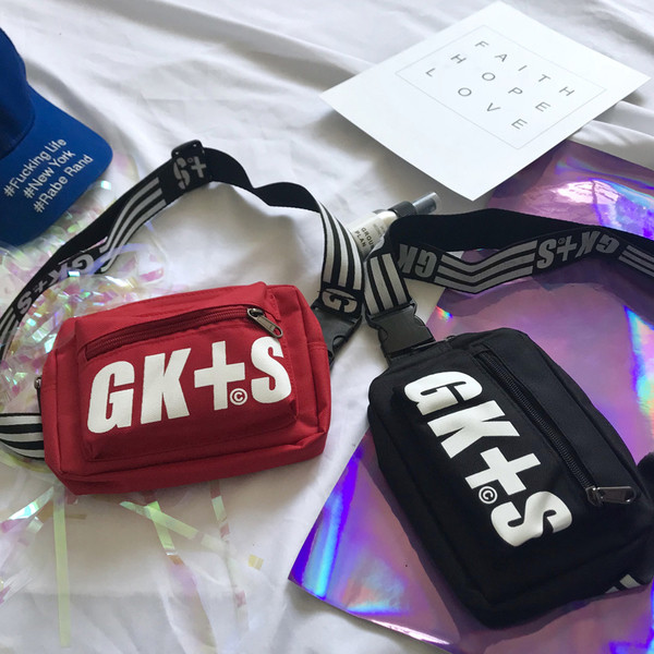 Mini geanta sport pentru barbati in doua culori