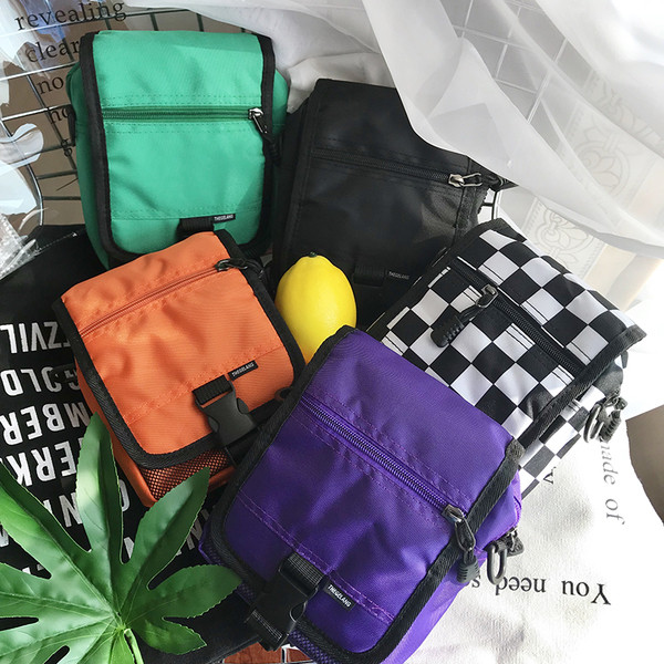 Genți sport mini pentru bărbați în mai multe culori