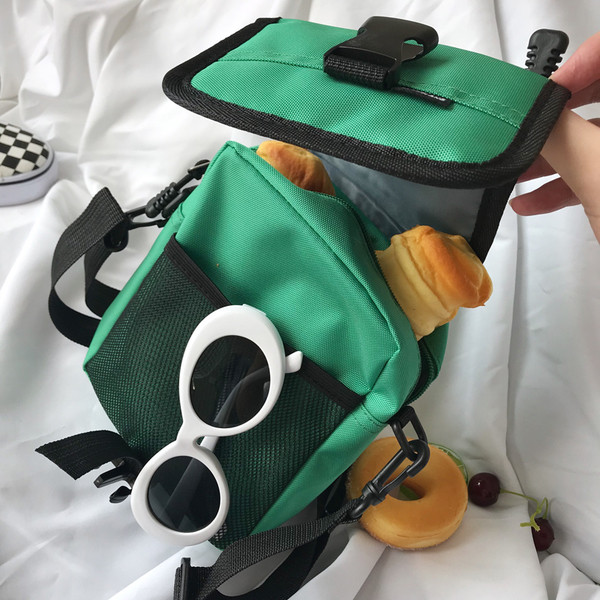 Genți sport mini pentru bărbați în mai multe culori