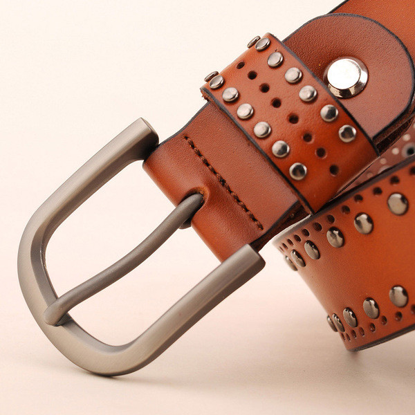 Curea de dama din piele ecologica cu nituri metalice