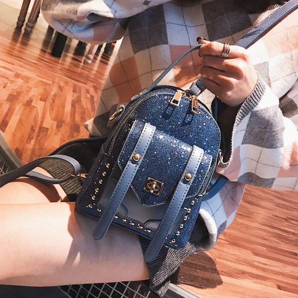 Малка дамска раница с брокат в четири цвята