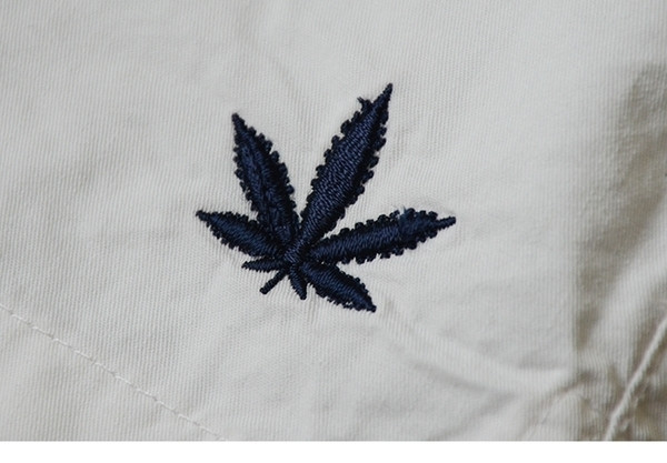 Pantaloni scurti proaspeți, potriviti pentru plajă