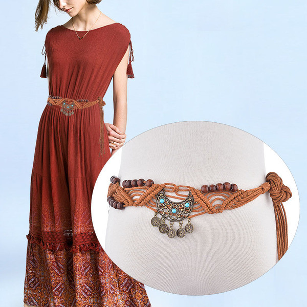 Curea de dama tricotata in stil etno cu margele decorative