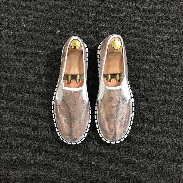 Mocasini pentru bărbați transparenți cu elemente florale în alb-negru