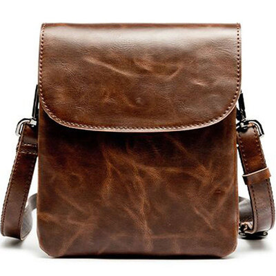 Geantă bărbătească mică, ușoară, din imitație de piele maro