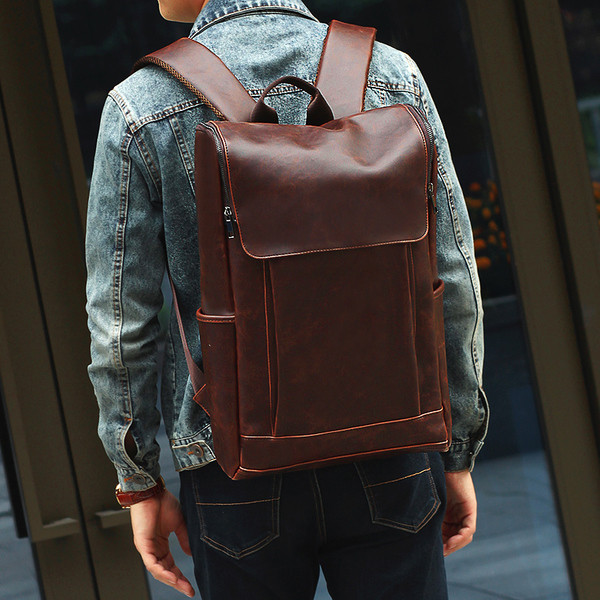 Rucsac barbatesc confortabil si luxos din piele ecologica in doua culori