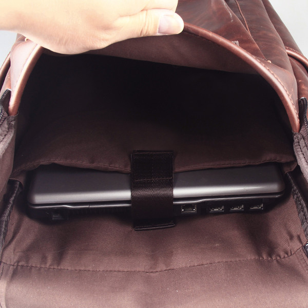 Rucsac barbatesc confortabil si luxos din piele ecologica in doua culori