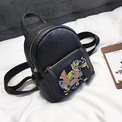 Rucsac de dama cu broderie in patru culori