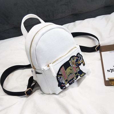 Rucsac de dama cu broderie in patru culori