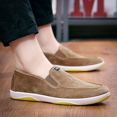 Άνετα ανδρικά μοκασίνια σε διαφορετικά μοτίβα και χρώματα