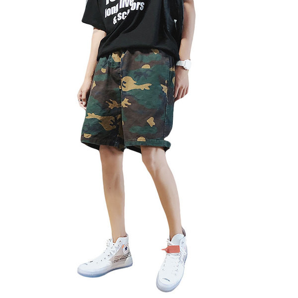 Pantaloni scurți moderni cu camuflaj și motiv tigru