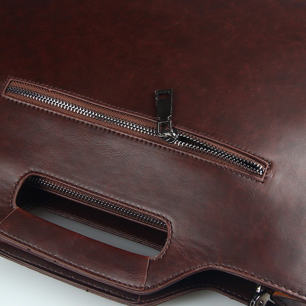 Geanta business eleganta pentru barbati de culoare maro