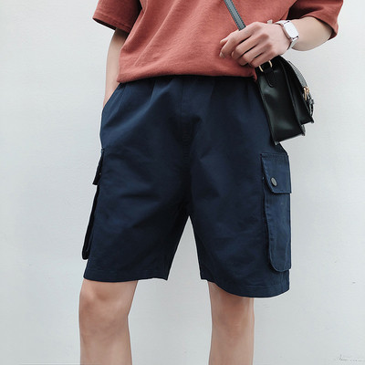 Pantaloni scurți pentru bărbați cu buzunare laterale