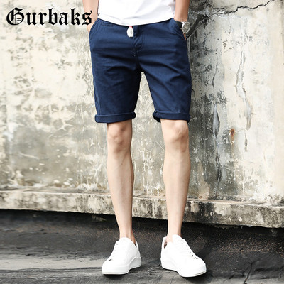 Pantaloni scurți stilați pentru bărbați, cu cravate