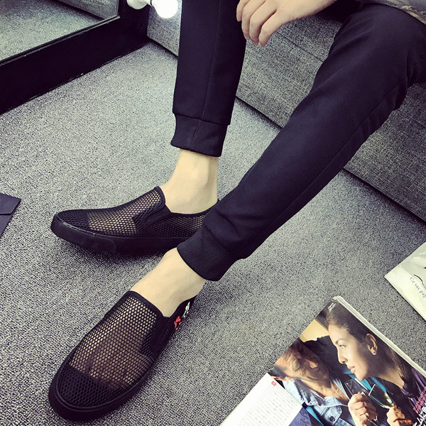 Ανδρικά μοκασίνια σε μαύρο και άσπρο χρώμα