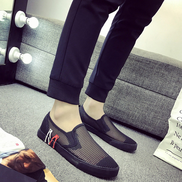 Ανδρικά μοκασίνια σε μαύρο και άσπρο χρώμα