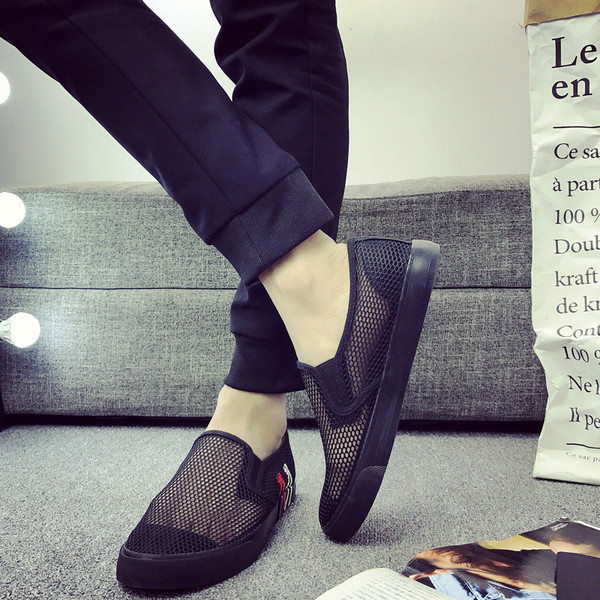 Ανδρικά μοκασίνια σε μαύρο και άσπρο χρώμα