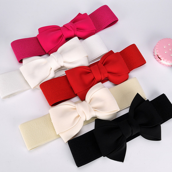 Cureaua de dama uni in mai multe culori cu panglica