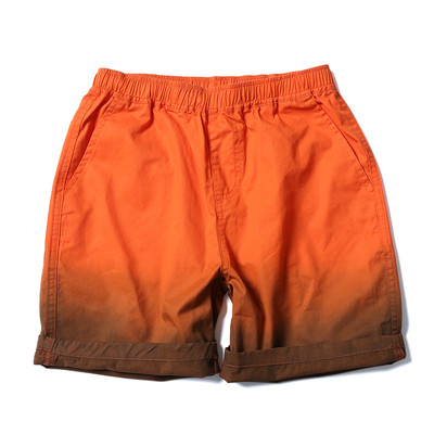 Pantaloni scurți sport în culori irizate