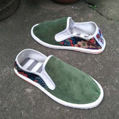 Mocasini moderni pentru barbati cu modele in mai multe culori