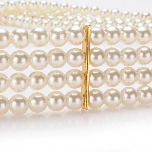 Cureaua de dama eleganta cu perle decorative si elemente florale