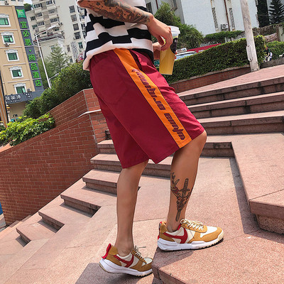 Pantaloni scurti de vara in mai multe culori potriviti pentru plaja