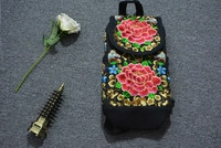 Rucsac de dama cu motive florale in diferite culori