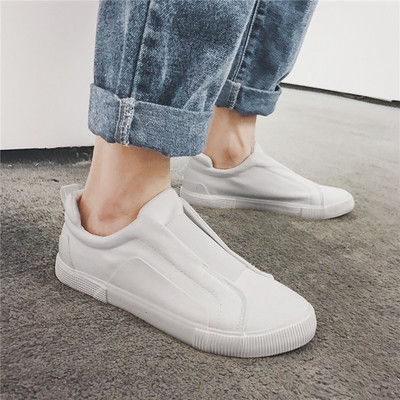 Mocasini moderni pentru bărbați cu talpă plate în alb-negru