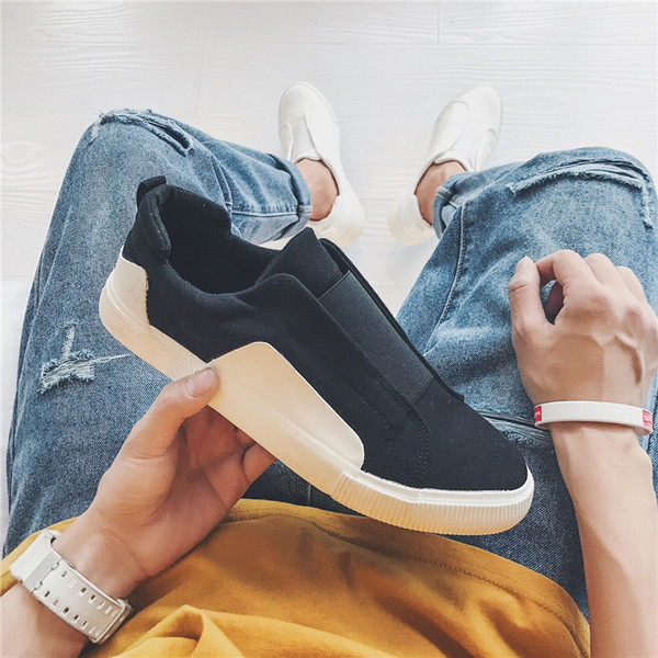 Mocasini moderni pentru bărbați cu talpă plate în alb-negru