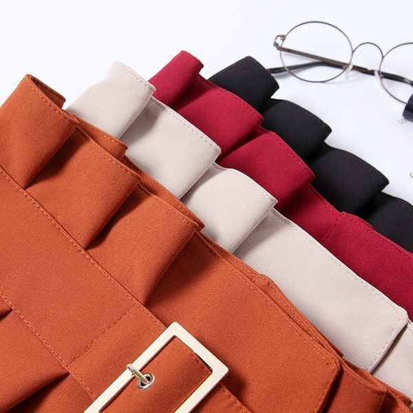 Cureaua de dama curata in mai multe culori