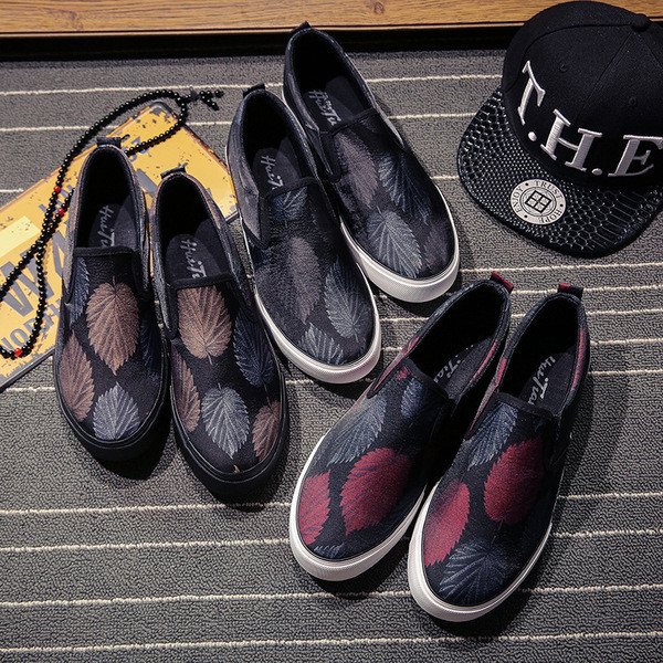 Mocasini barbatesti cu imprimeu in trei culori