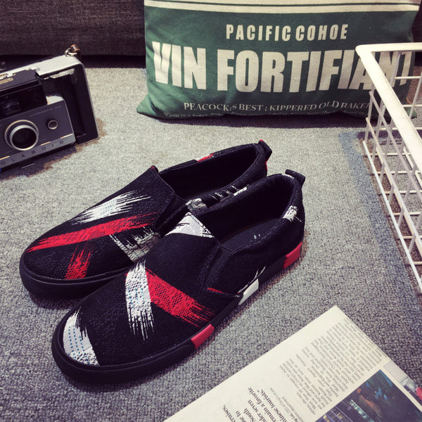 Mocasini moderni pentru barbati cu modele in trei culori