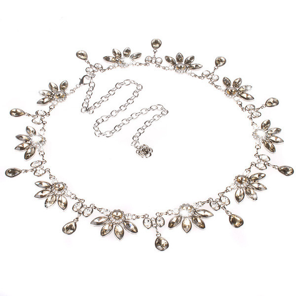 Cureaua delicata de dama cu pietre decorative