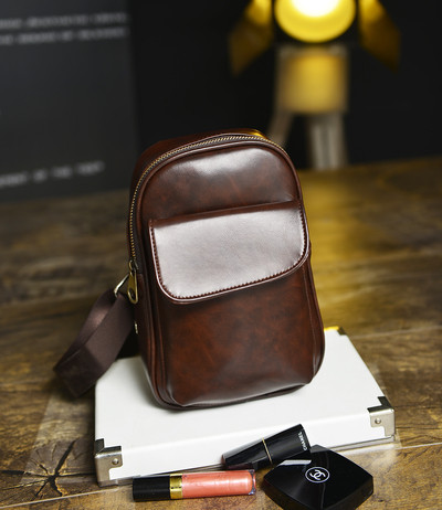 Geanta de barbati mica cu buzunar din piele ecologica in trei culori