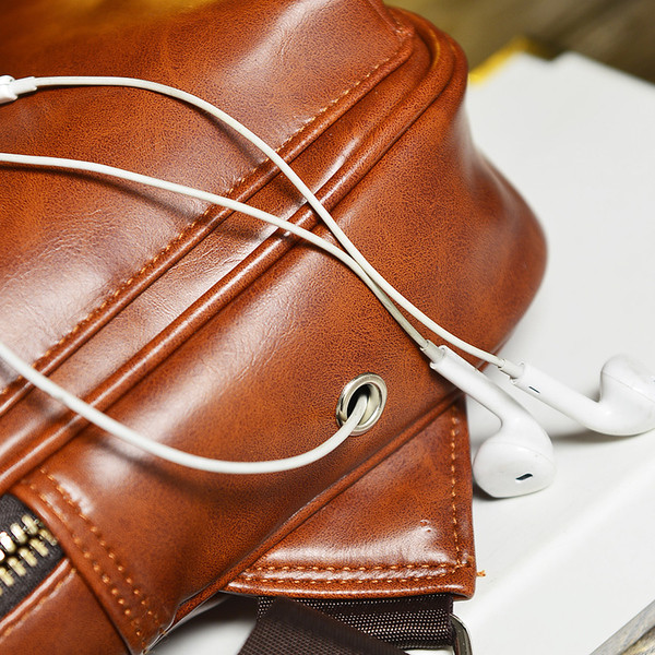 Geanta de barbati mica cu buzunar din piele ecologica in trei culori