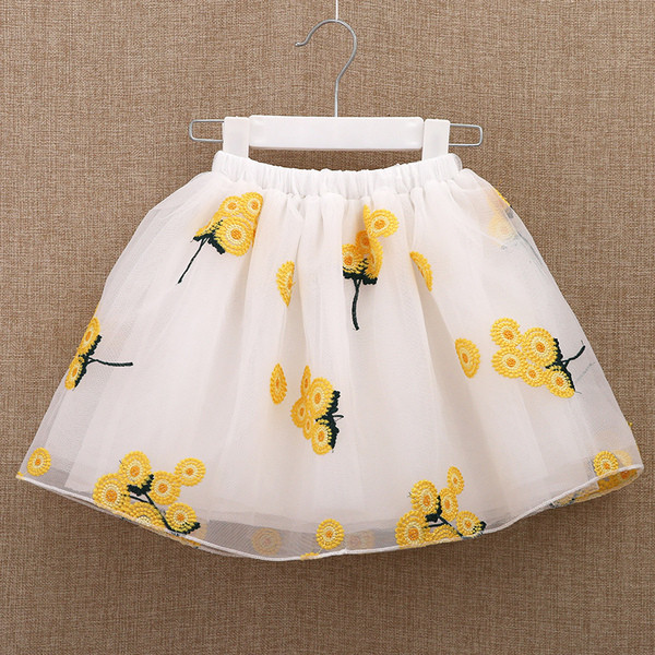 Fusta eterica moderna pentru copii cu broderie in patru culori