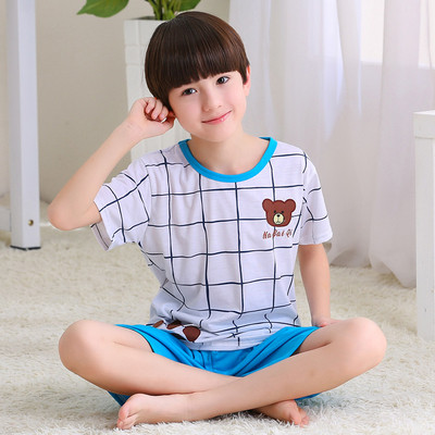 Детска пижама за момчета с къс ръкав и къси панталони в няколко цвята