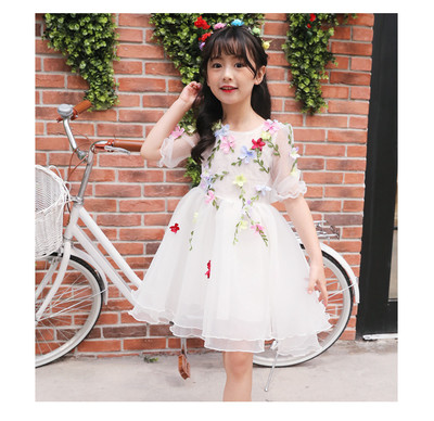 Παιδικό φόρεμα για κορίτσια με λουλούδια κεντήματος