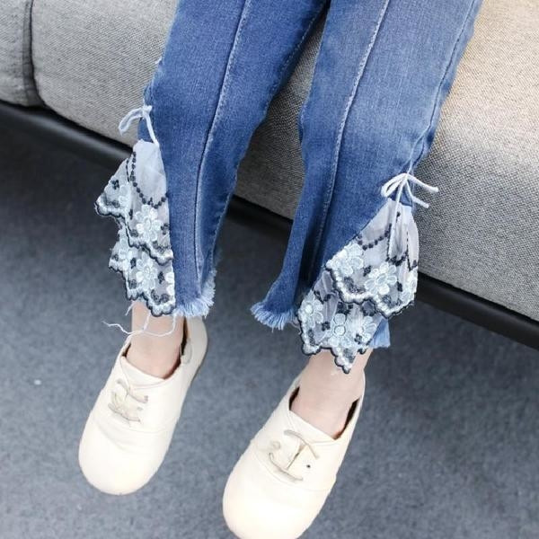 Blugi casual copii pentru o fata cu dantela - model lat